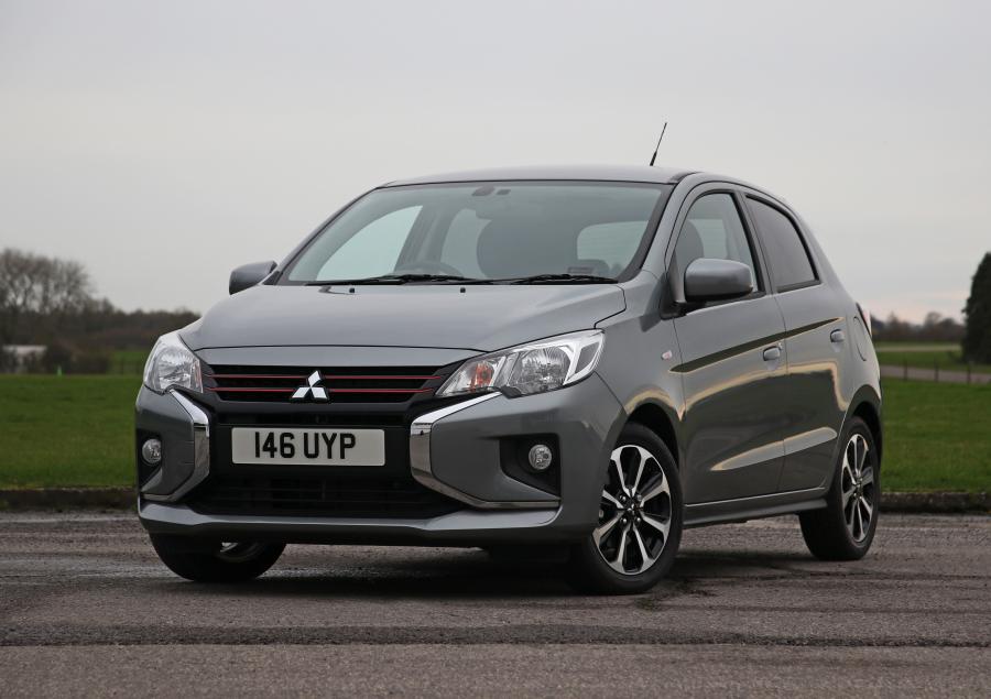  Mitsubishi Mirage 2020 года  (UK) (фото 6 из 10)